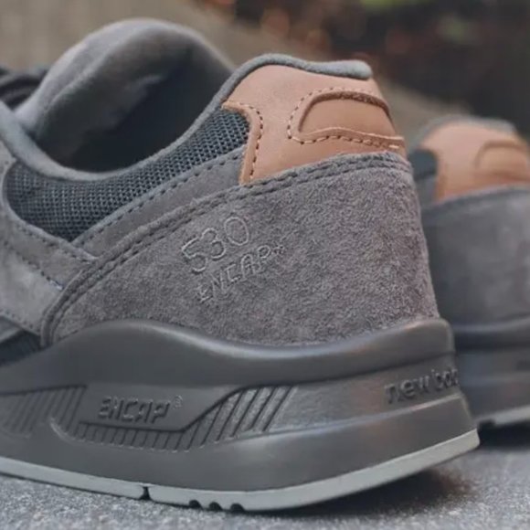 SOLD - New Balance 530 Premium 'Grey Suede' - Picture 4 of 9